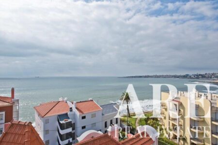 Apartment for sale in São João do Estoril, Cascais