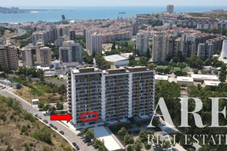 Apartment for sale in Miraflores, Oeiras